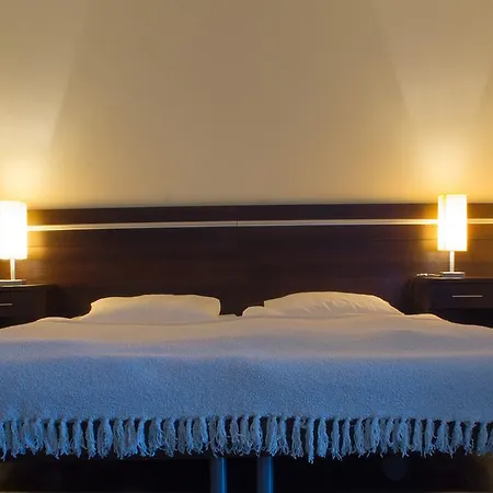 Bed & Breakfast Tarsis 3*